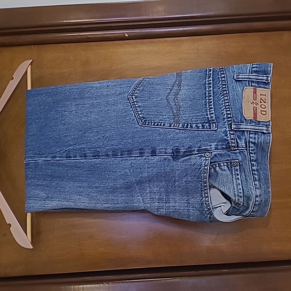 Izod mens Relaxed Jeans 42x30